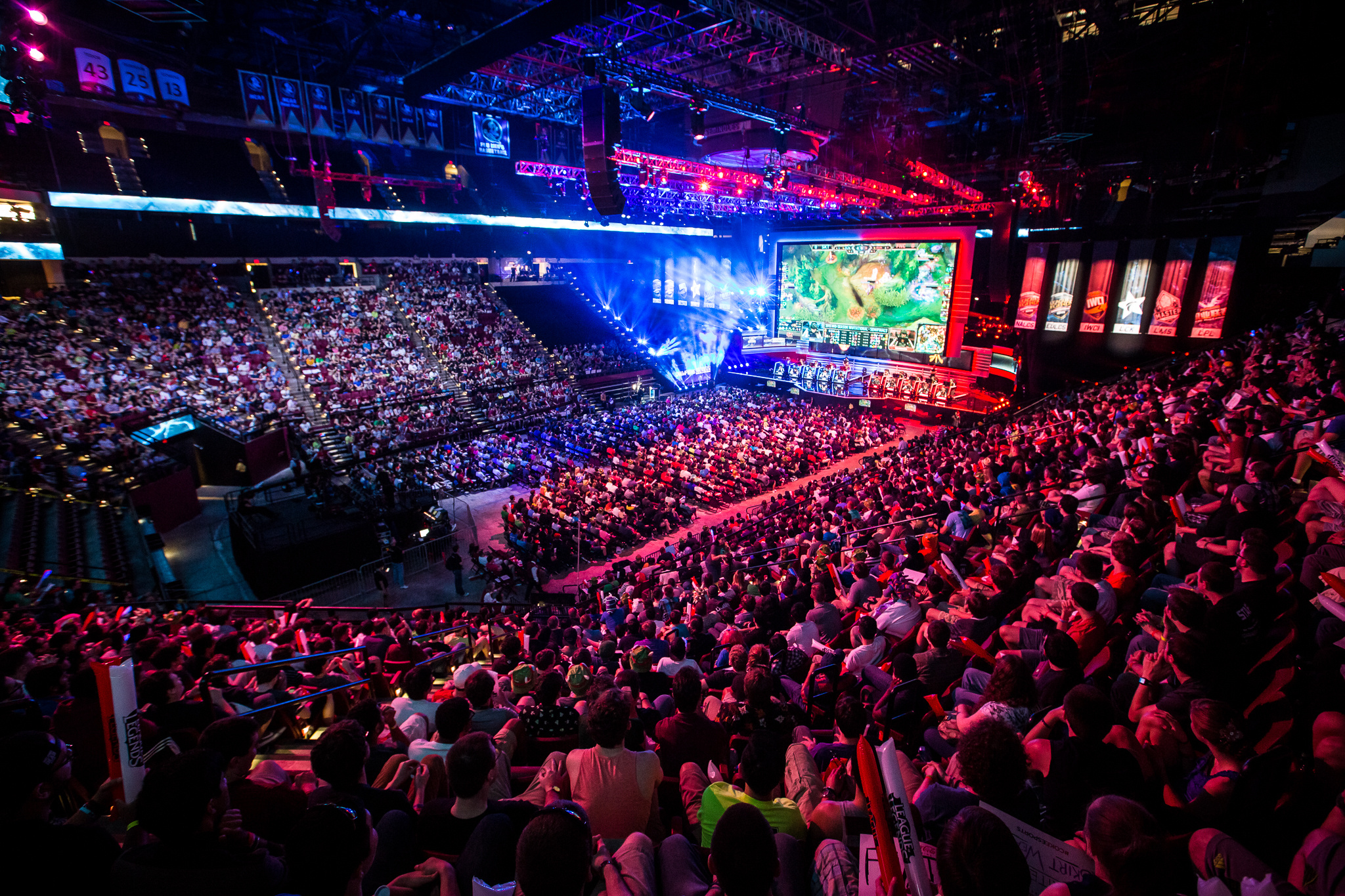 及潜力新星 及潜力新星